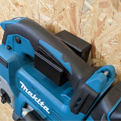 Makita DGP180 Grease Gun Wall Mount | Secure Storage for Garage, Shop, Van