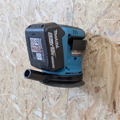 Makita DBO180 XOB01 18V LXT Random Orbit Sander Wall Mount Holder