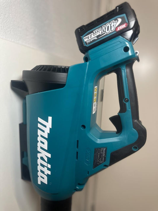 MAKITA 40V UB001G Leaf Blower Wall Mount - Quick Storage Solution