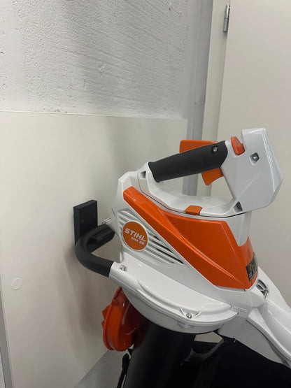STIHL SHA56 Leaf Blower / Shredder Vacuum Wall Mount, Garage Organization