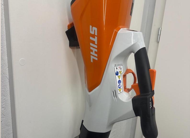 STIHL BGA 200 Leaf Blower Wall Mount for Garage, Workshop or Van Storage