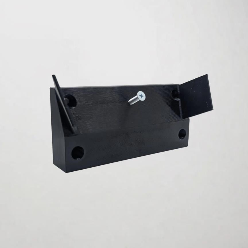 STIHL BGA 30 Leaf Blower Wall Mount for Garage, Workshop or Shed Organisation