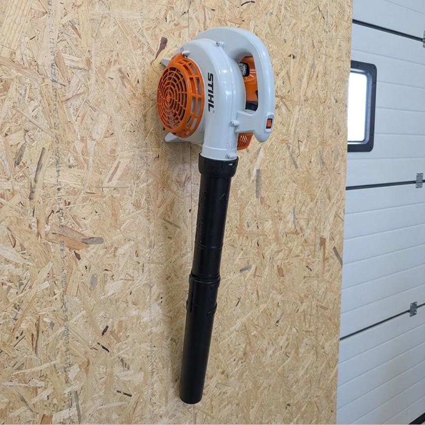 STIHL BG56 Leaf Blower Wall Mount | 3D Printed Tool Holder for Garage Storage