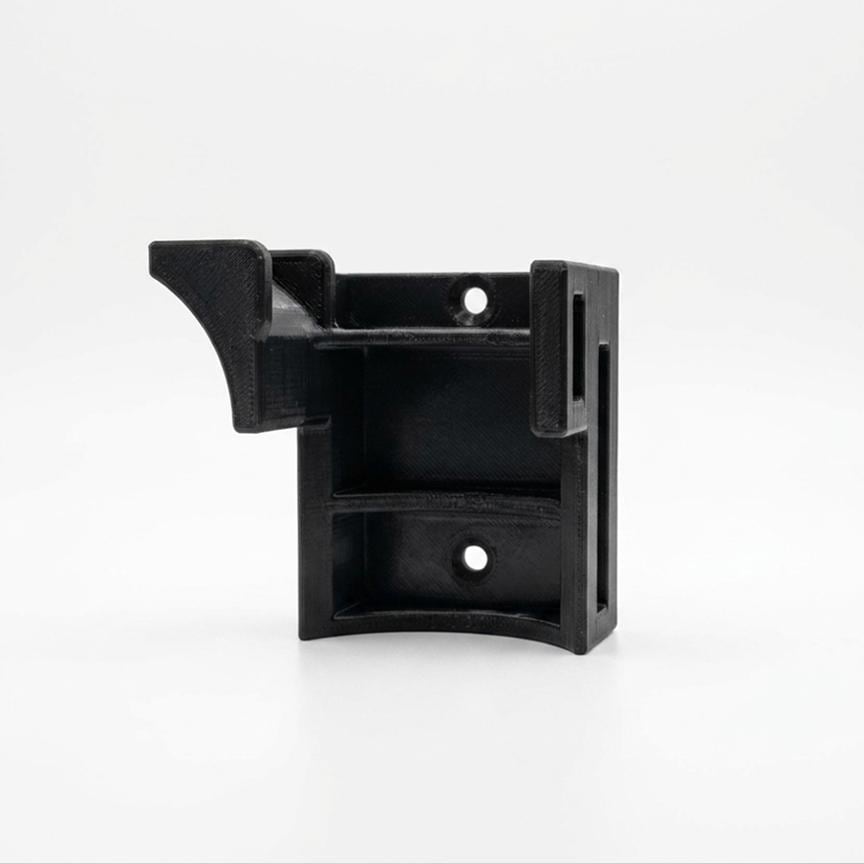 Makita XBU05, XBU06, GBU02, DUB186, DUB185, UB002 wall mount | Garage Organization For Compact Blower