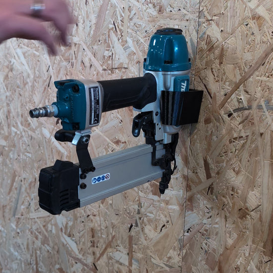 Makita AF505, AF506, AF600, AF601, AF635 Nailer Wall Mount Holder for Garage, Workshop or Work Van