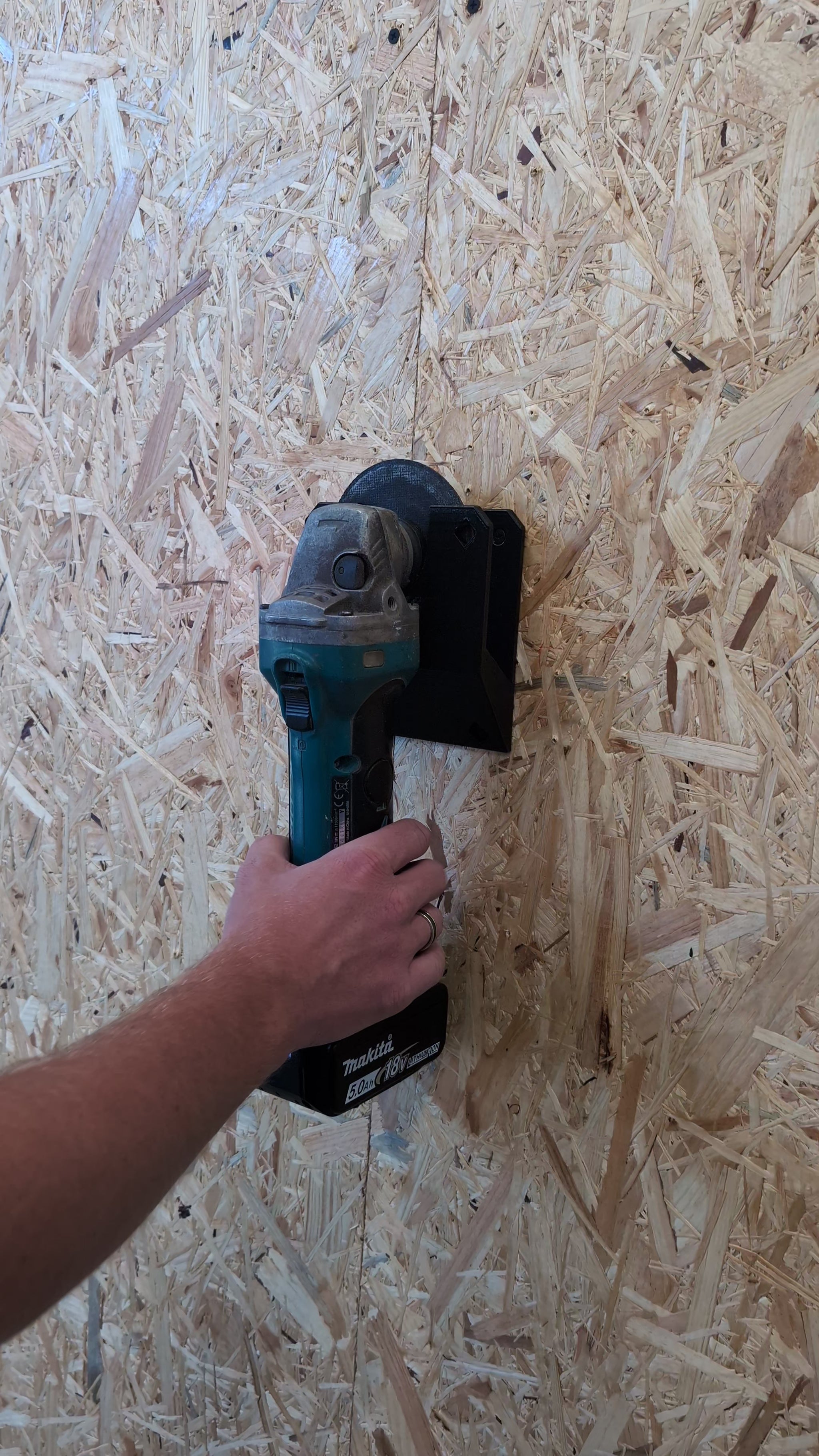 Angle grinder holder for Makita and others!