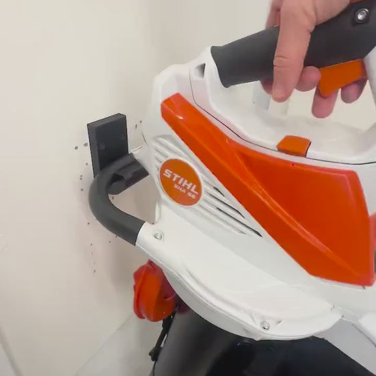 STIHL SHA56 Leaf blower / Shredder vacuum wall mount, garage organization video
